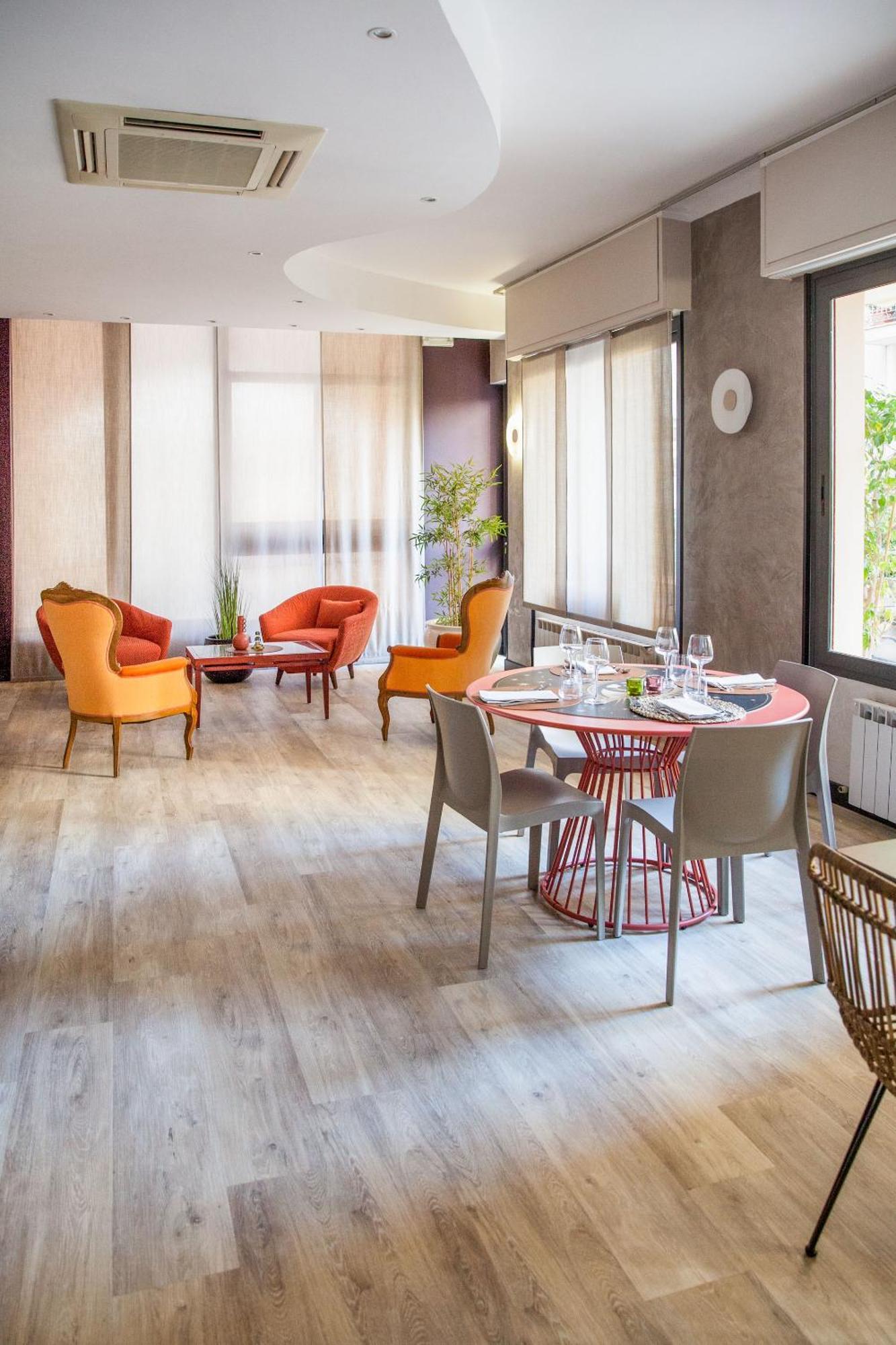 Hotel Bristol Αλάσιο Εξωτερικό φωτογραφία